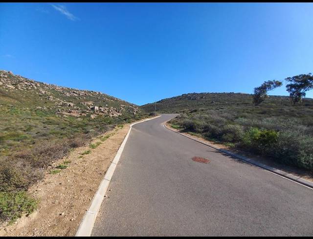 LAND FOR SALE IN ST HELENA VIEWS